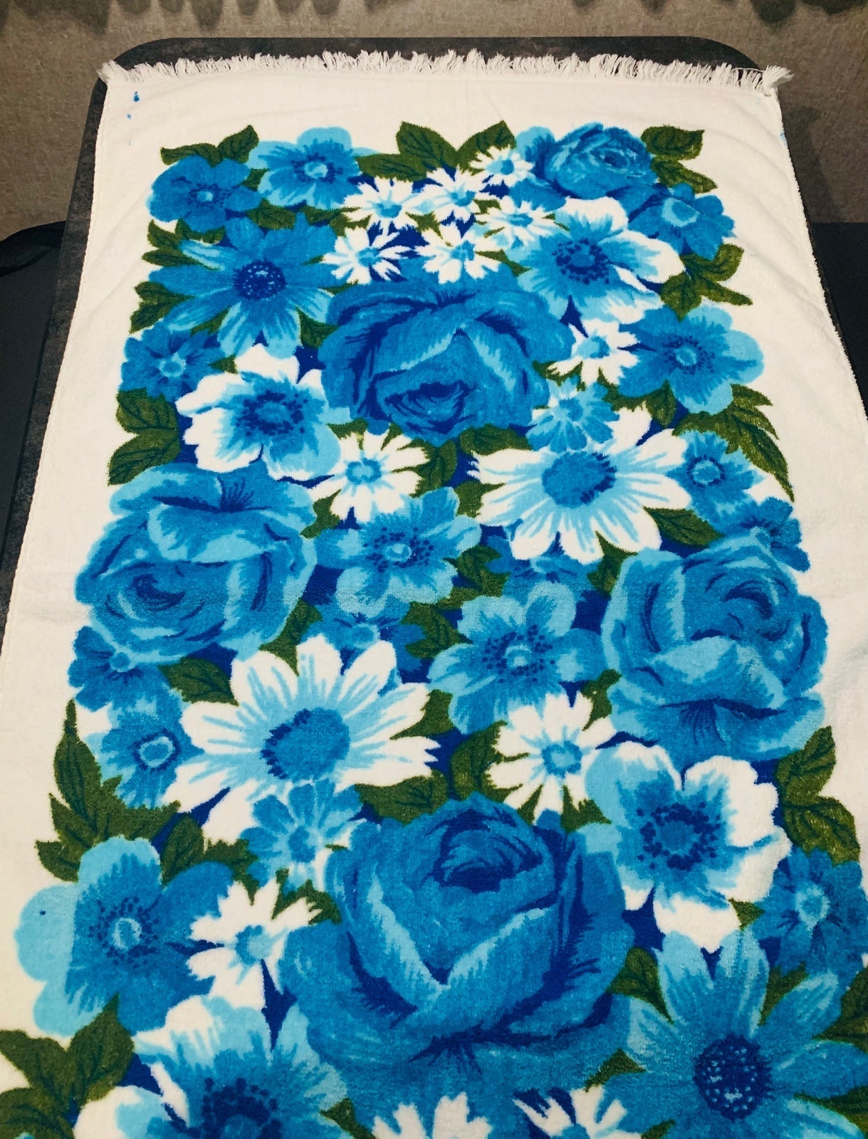 Vintage Wamsutta Heritage Towels ~ Set of 3
