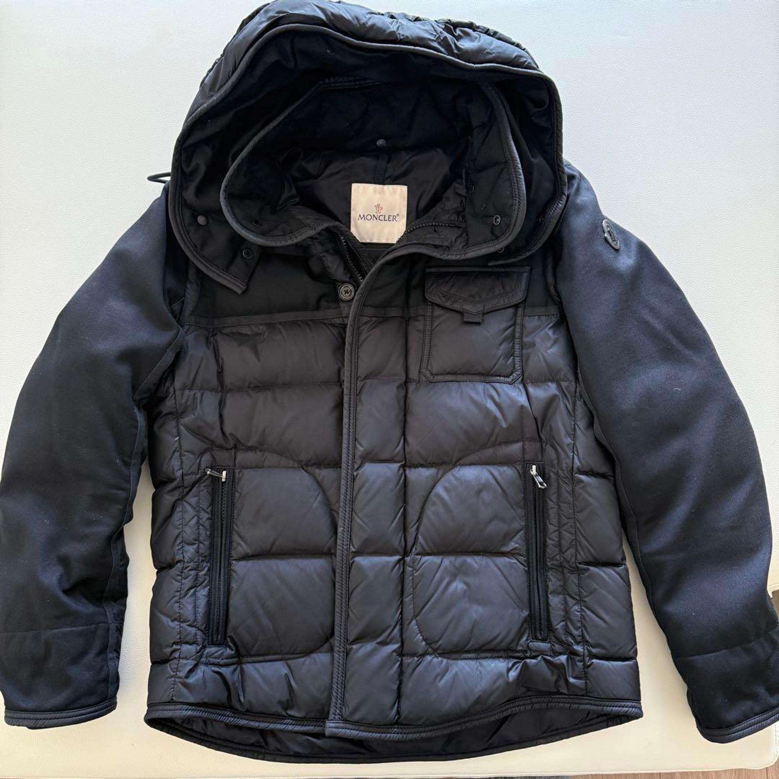 Hanger & Garment Bag Included⭐︎MONCLER RYAN GIUBBOTTO Black