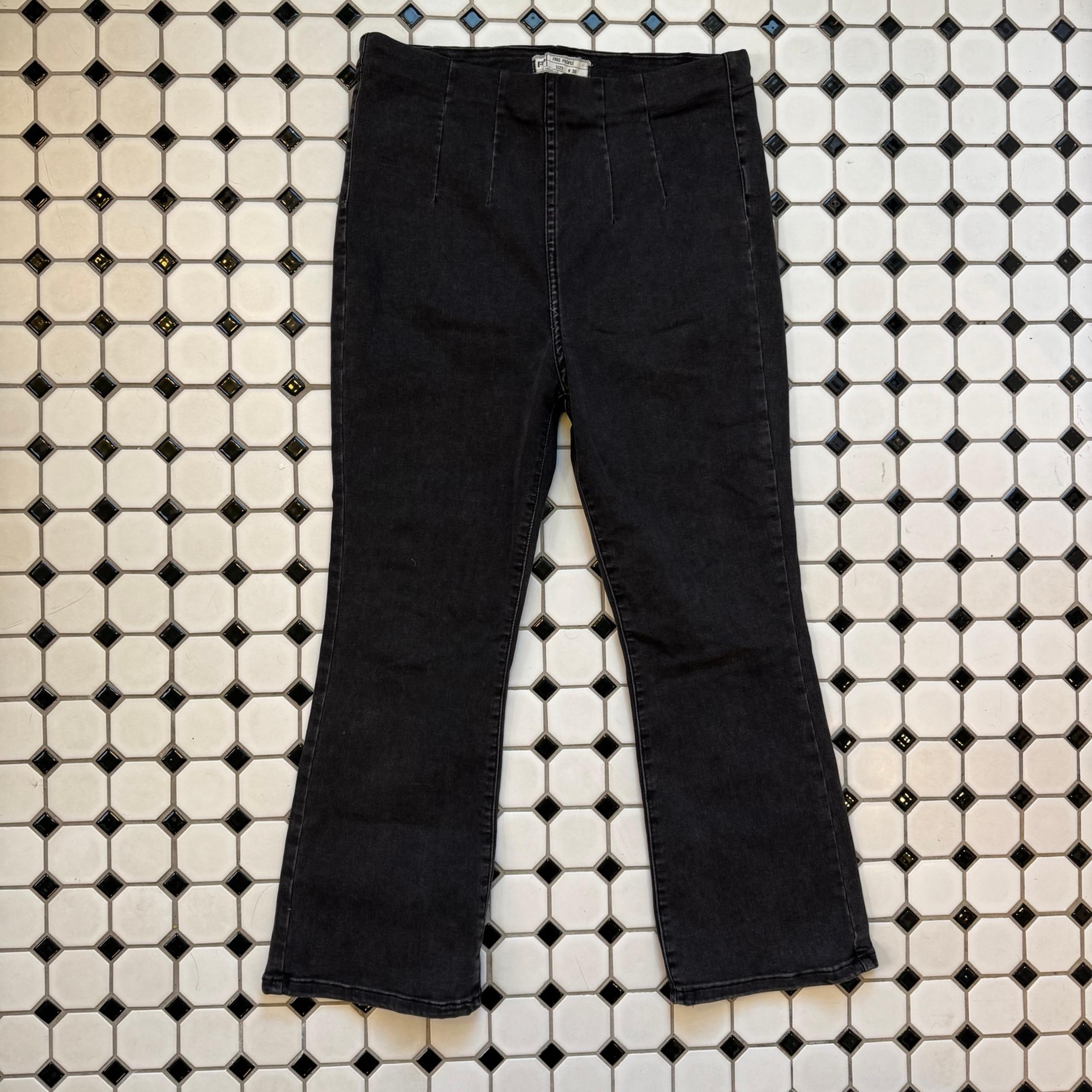 Free People Pull On Cropped Boot Cut Jeans, black, size 30