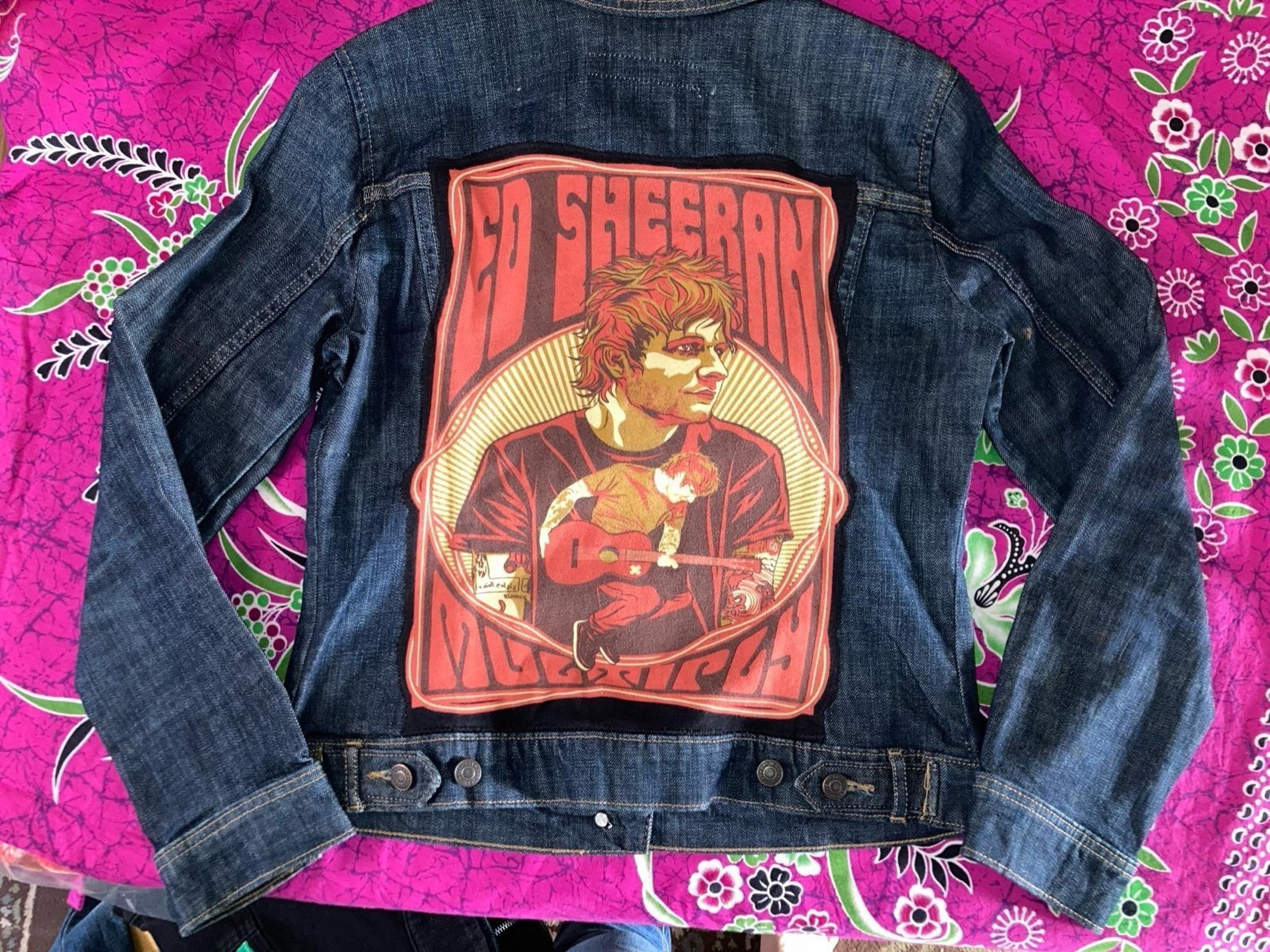 Womens M Gap Denim Jacket with Sheeran