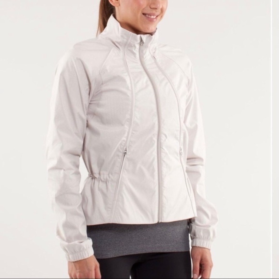 Lululemon Run Travel To Track Dune Shimmer Jacket Sz 4