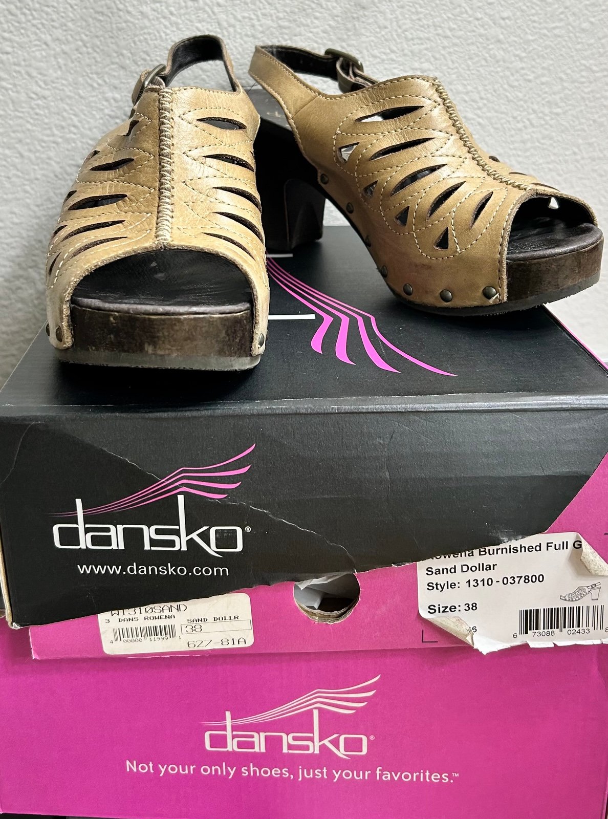Dansko- Women’s Sandals size 7.5/38EU