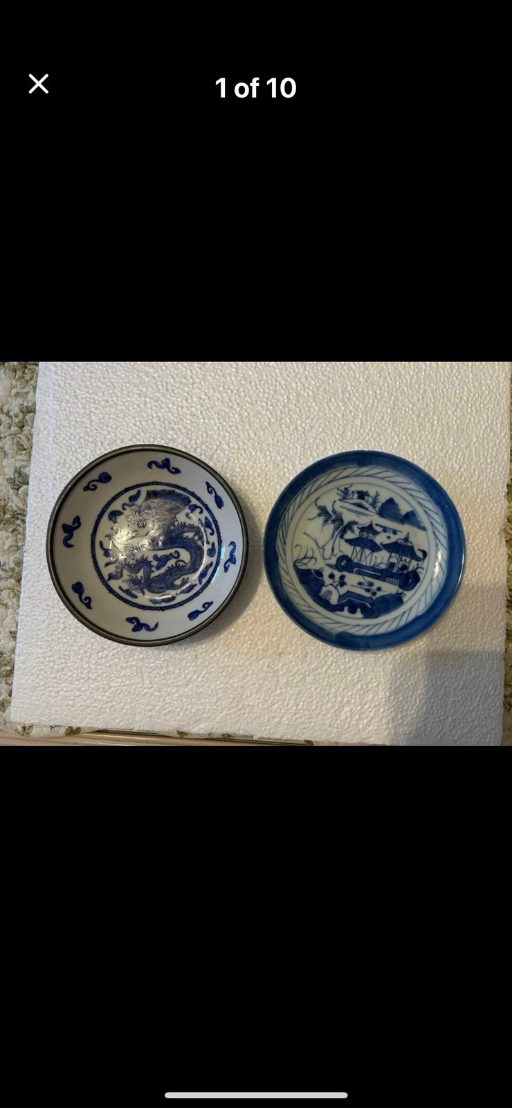 2 Chinese porcelain plates
