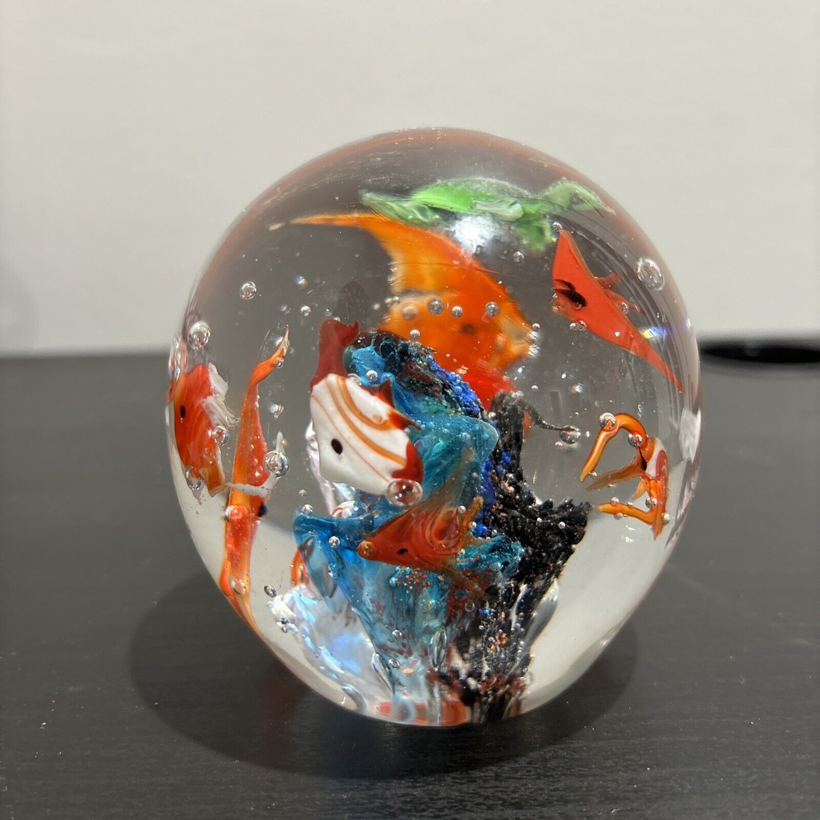 Dynasty Gallery Aquarium Fish & Turtles Round Large Paperweight Signed