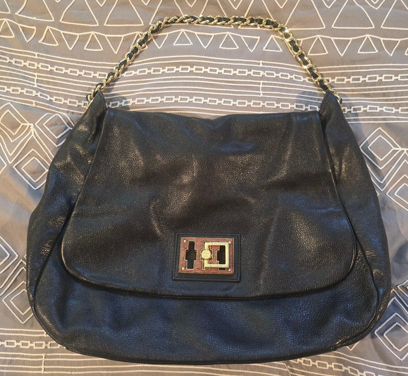 Tory Burch Black Medium Pebbled Leather Chain Slouch Shoulder Fold Over Purse