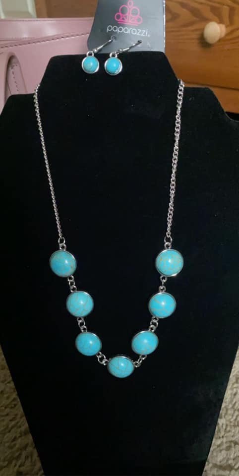 Paparazzi jewelry Lot