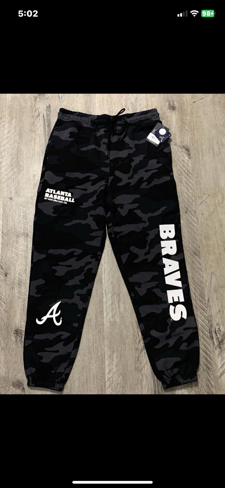 New Era Atlanta Braves Genuine Merchandise Black Camo Jogger Pants Size Medium