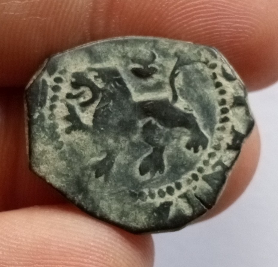 1500-1600's Pirate Cob Lion & Castle Macuquinas Maravedis Copper