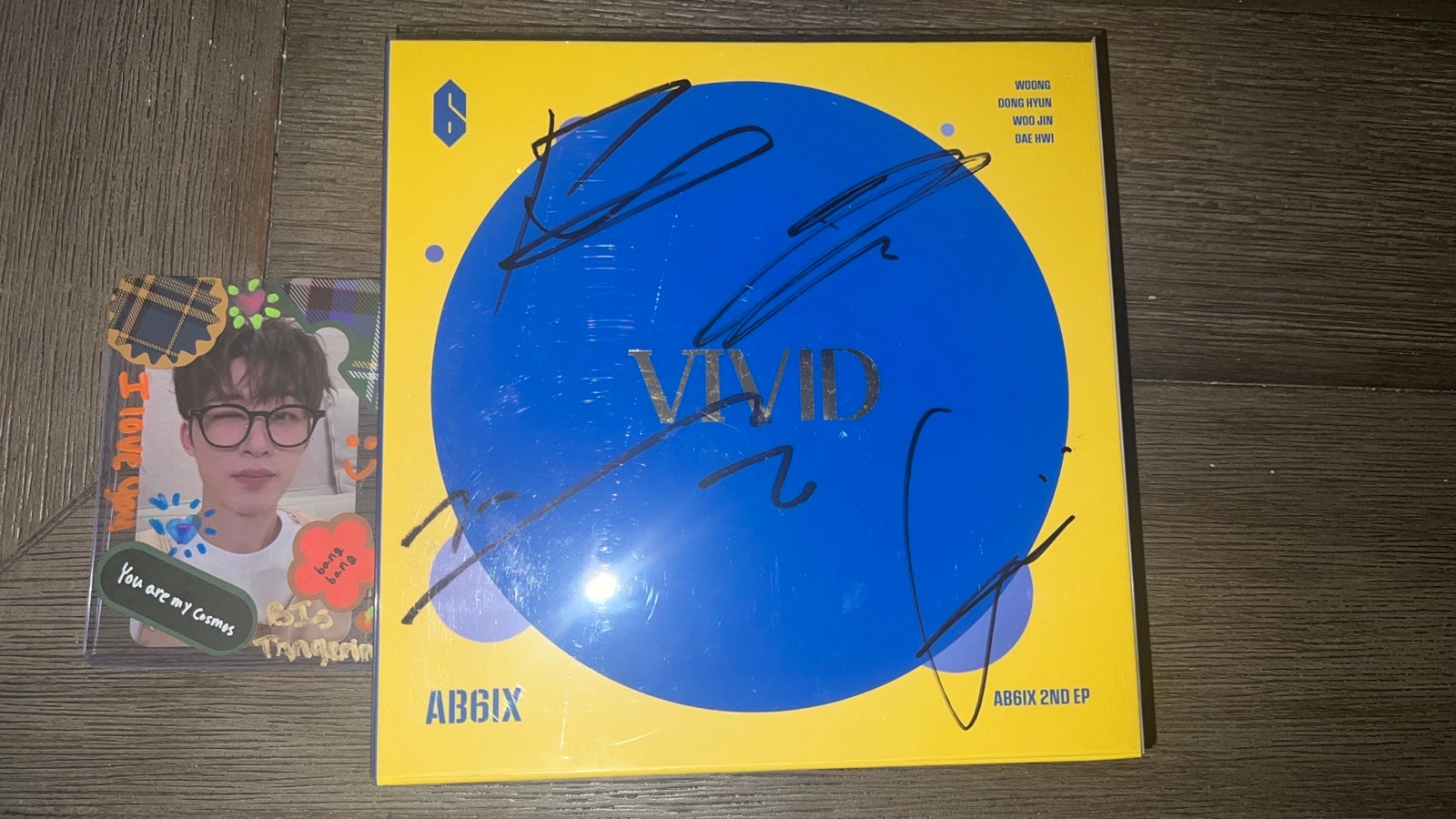 Ab6ix All Member Signed Vivid Album