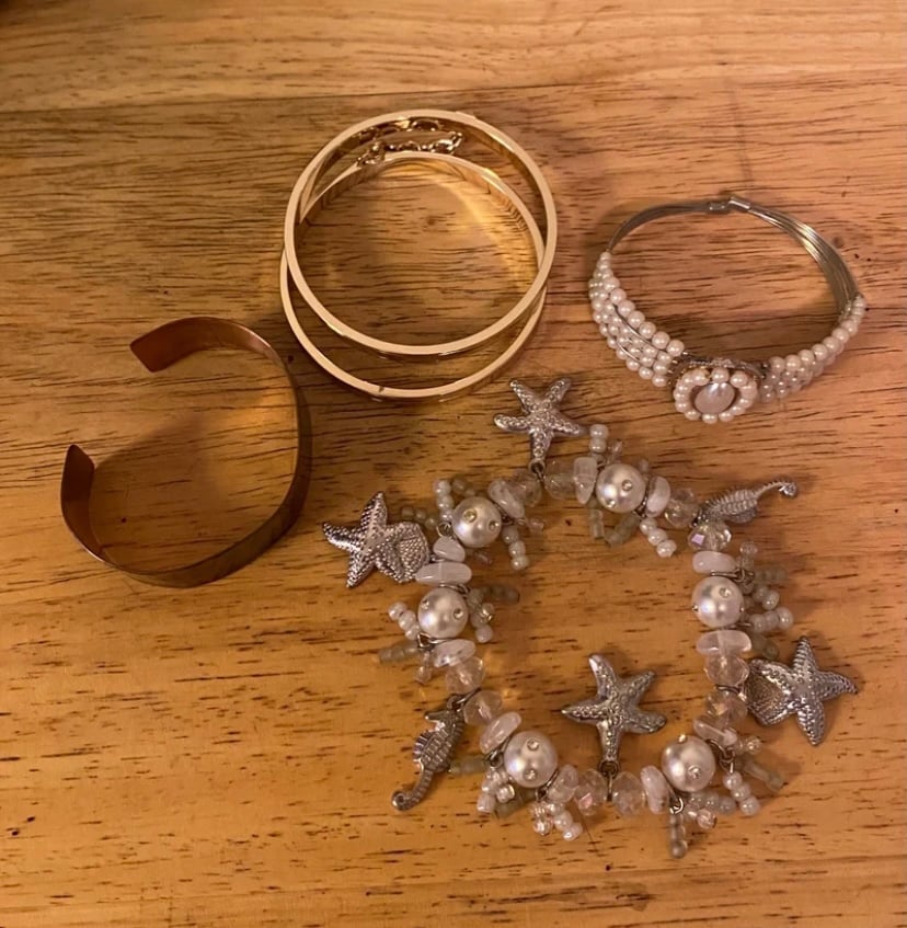 Jewelry lot