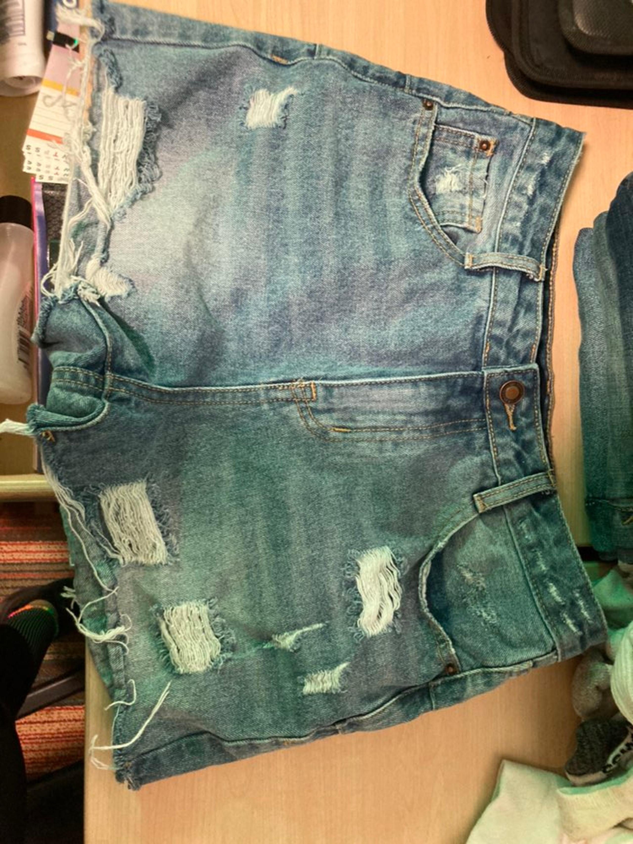 shorts women