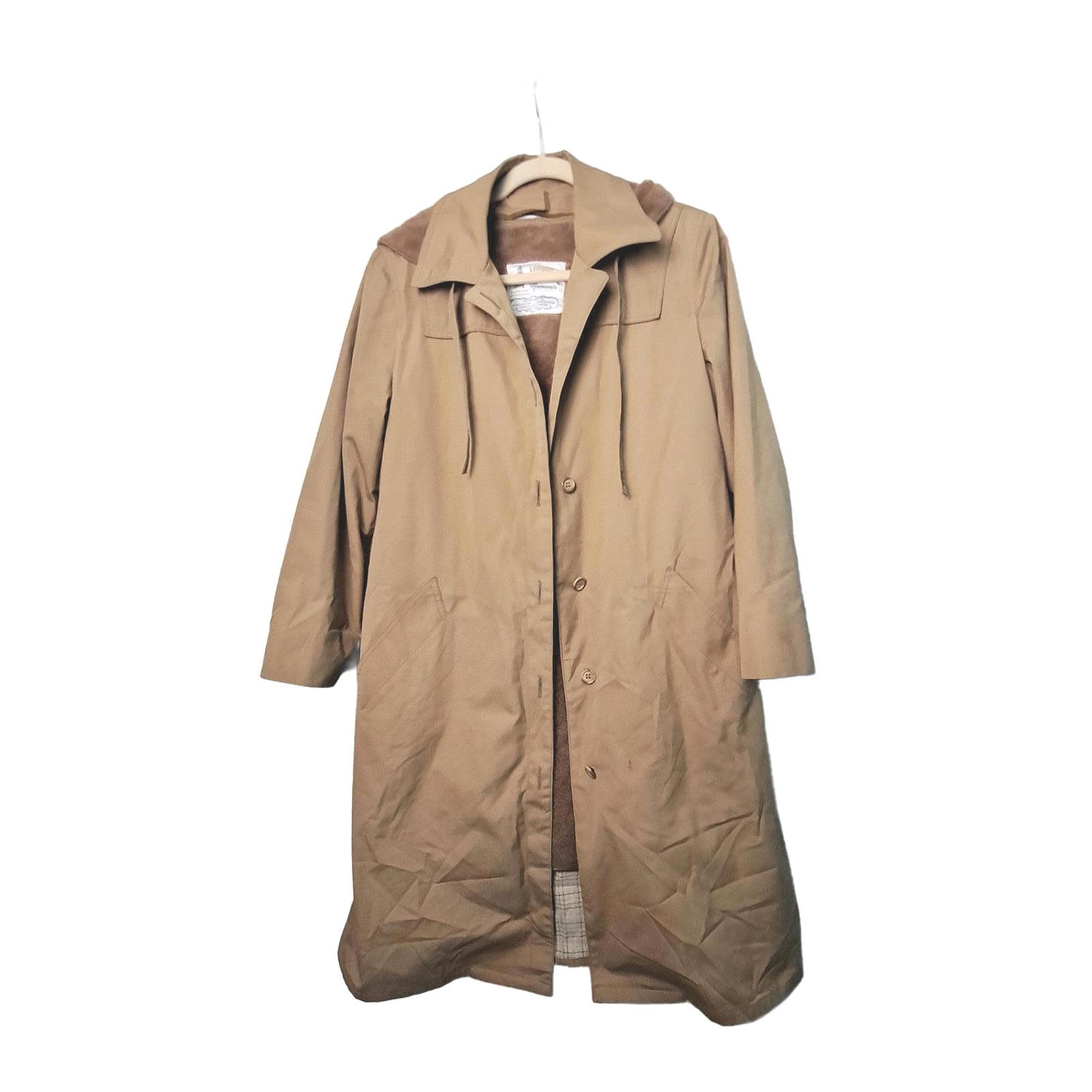 Trench Coat, Womans London Fog Maincoat With Removable Liner, Excellent Size 10