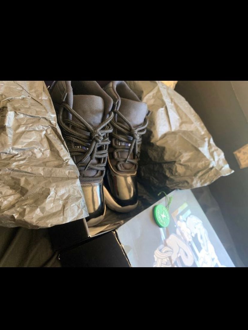 Jordan Space Jam 11