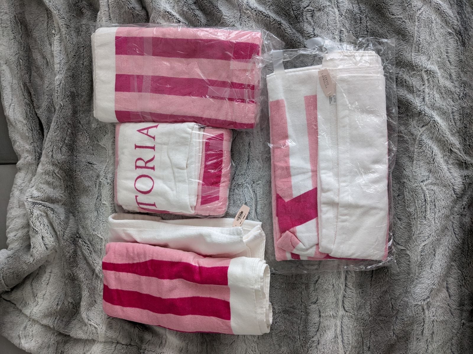 2 Victoria Secret VS iconic logo beach towel HTF