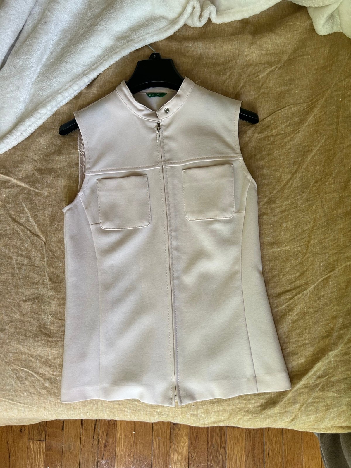 united colors of benetton zip up vest