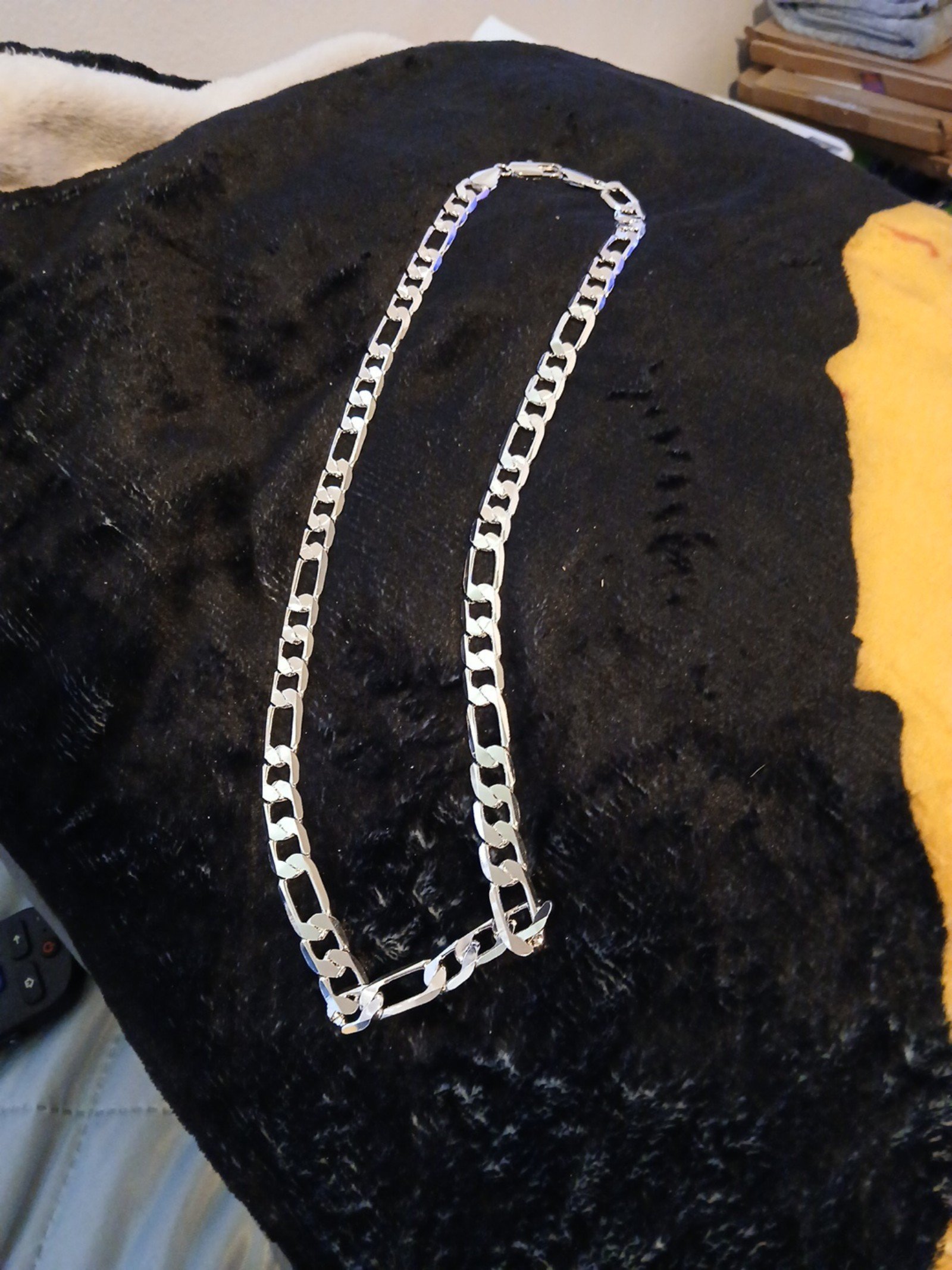 28 STERLING SILVER chain