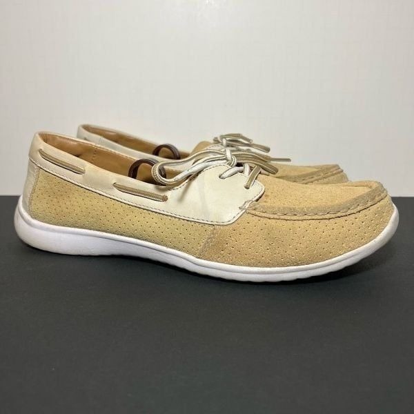 Womens CLARKS Arbor Opal Tan Lace Up Boat Shoes / Size 10 Wide