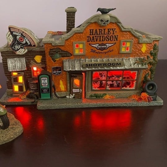 Dept 56 Halloween Last Chance Garage Sold w/ Ghost Rider NIB Retired- Rare