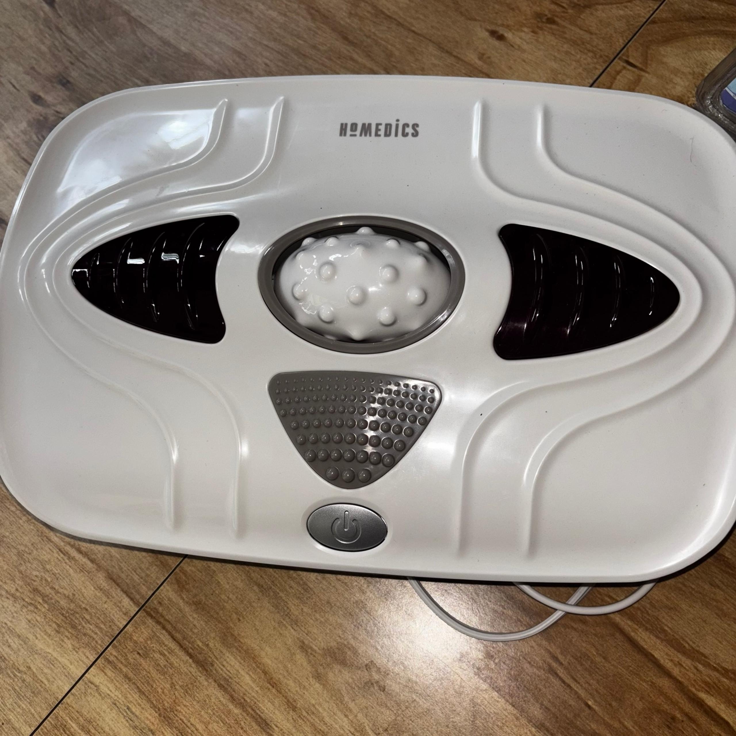 Homerics vibrating and heat foot massager
