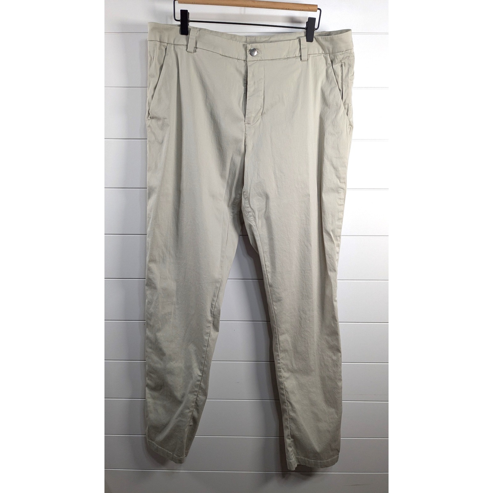 Lululemon Mens Commission Regular Pants 36 Beige Active Travel Business Casual
