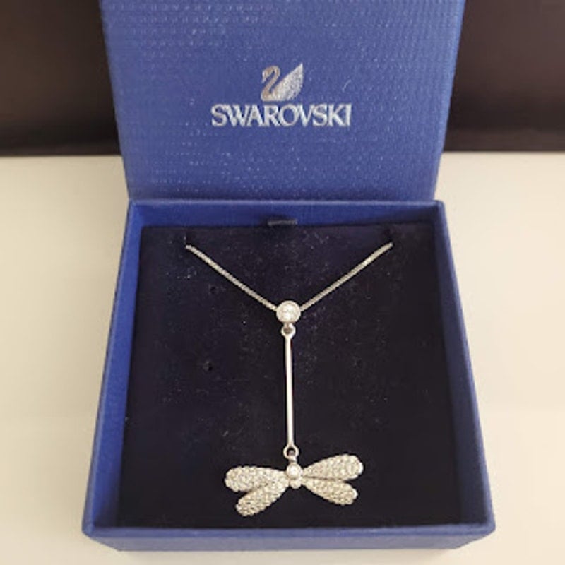Swarovski Articulated Dragonfly Pendant Necklace Rhodium Plated Swan Signed