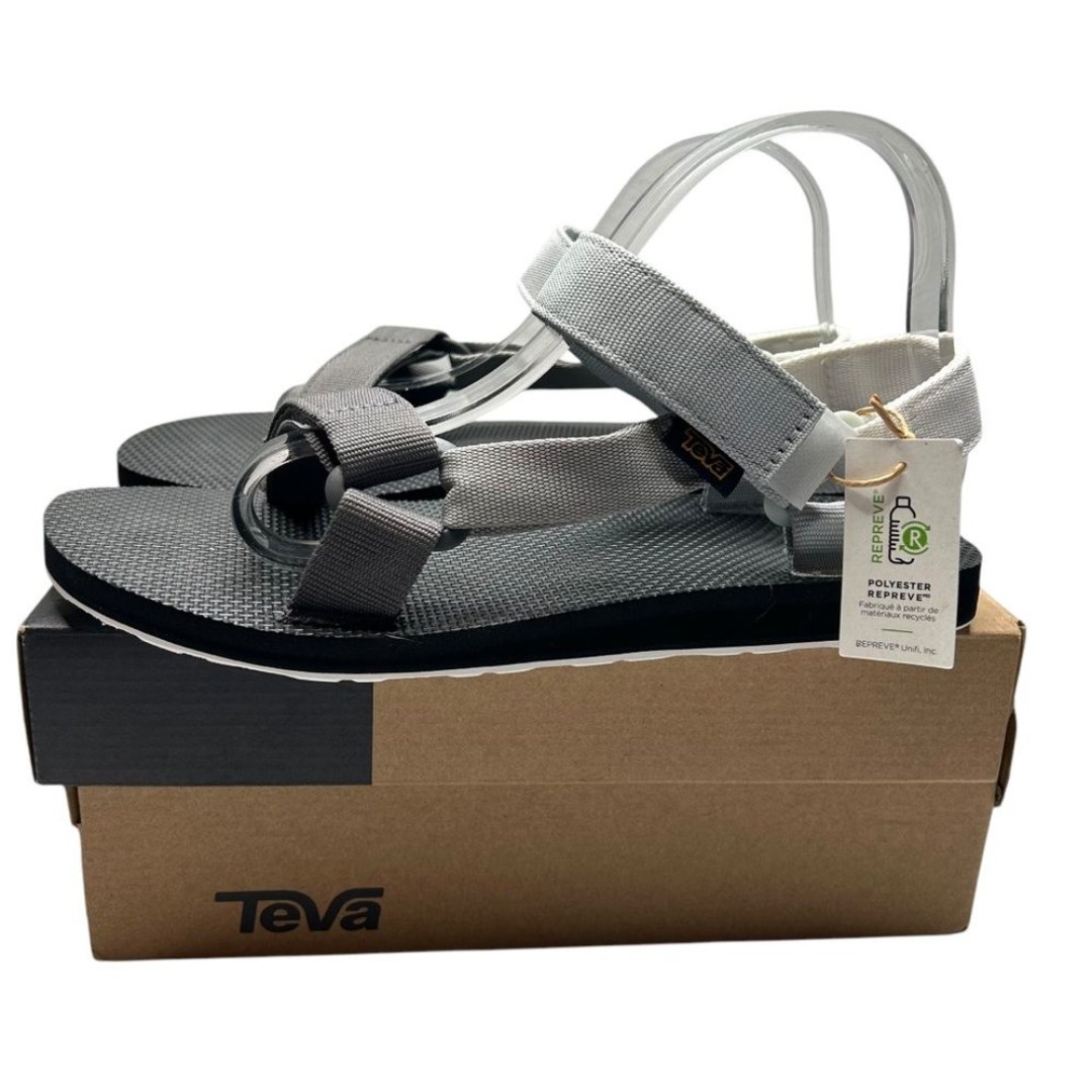 Teva Gray and White Sandals men’s 9 original universal ankle strap athletic