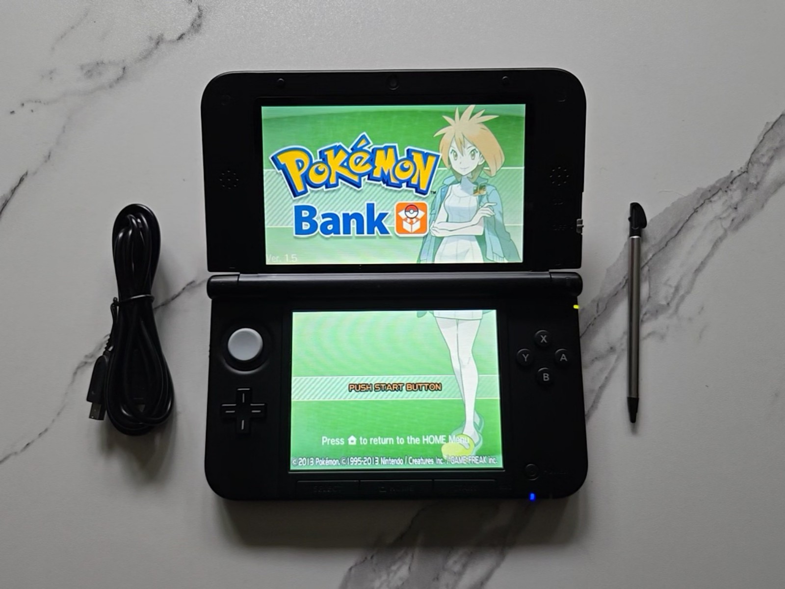 Pokedex Nintendo 3DS XL in Red/Black with 128gb SD Card, Charger and Stylus