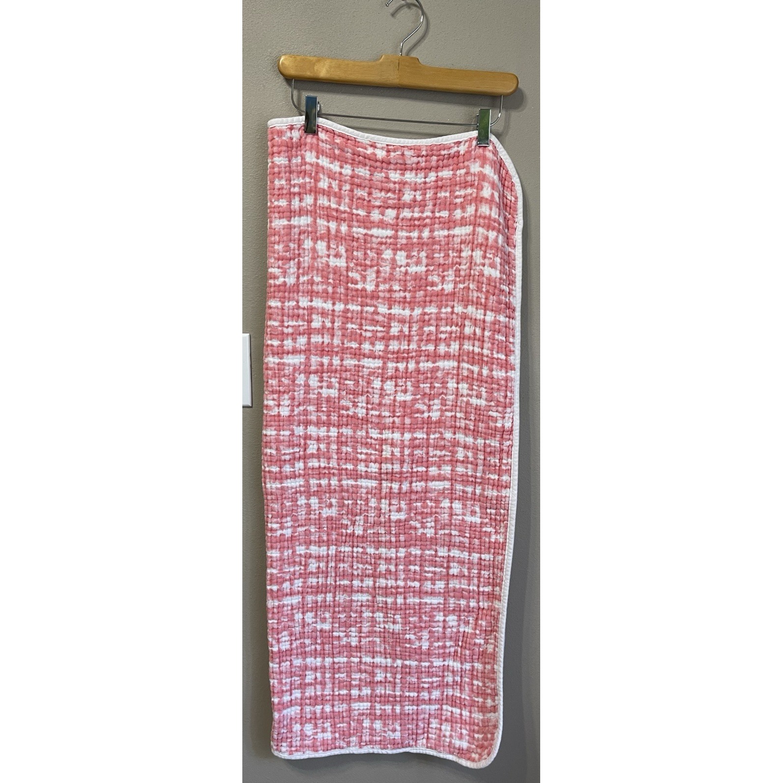 Chickpea Pink Muslin Dream Blanket Swaddle White Reversible 31.5x38