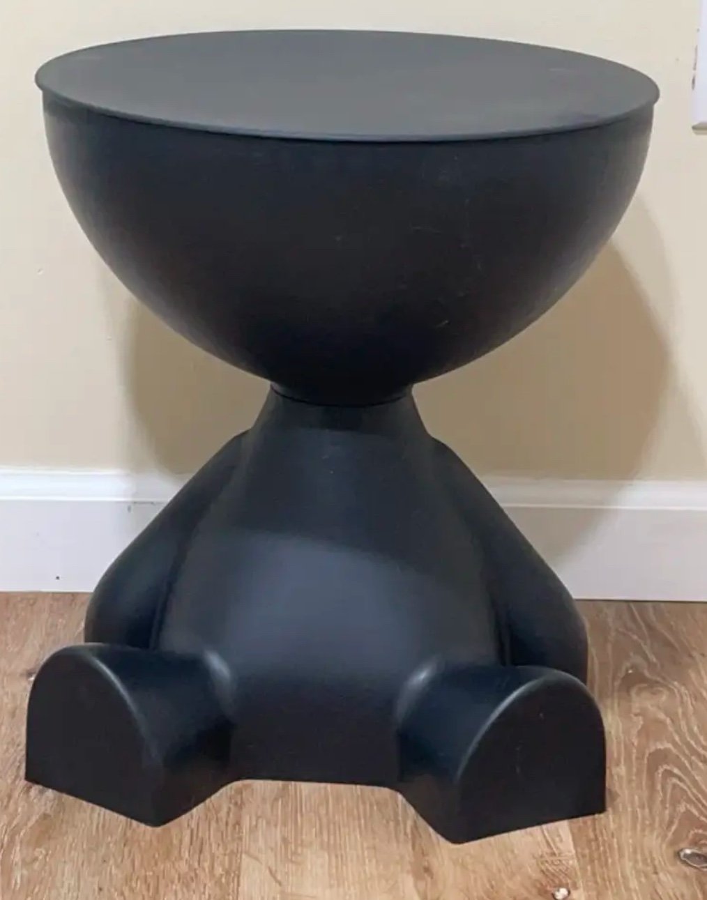 Modern Creative Bear-Shaped Plastic Bedside Table –