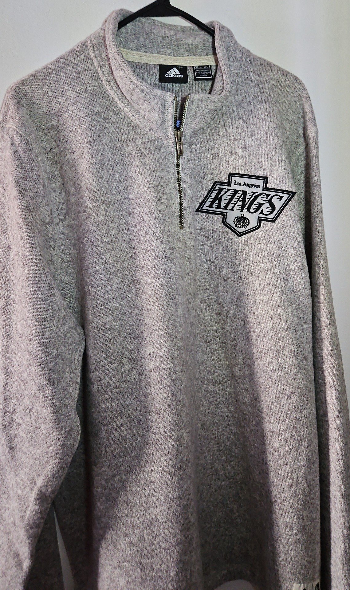 Los angeles kings sweater