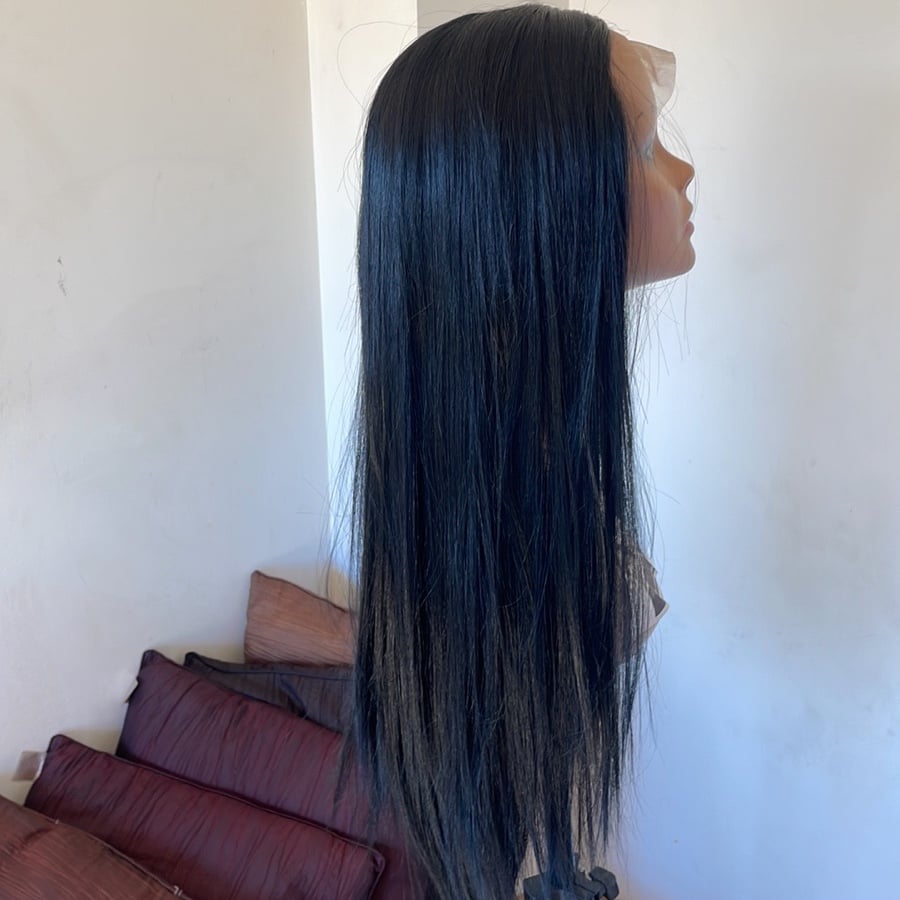 24” BLACK STRAIGHT 13 X 6” PART LACE FRONT WIG
