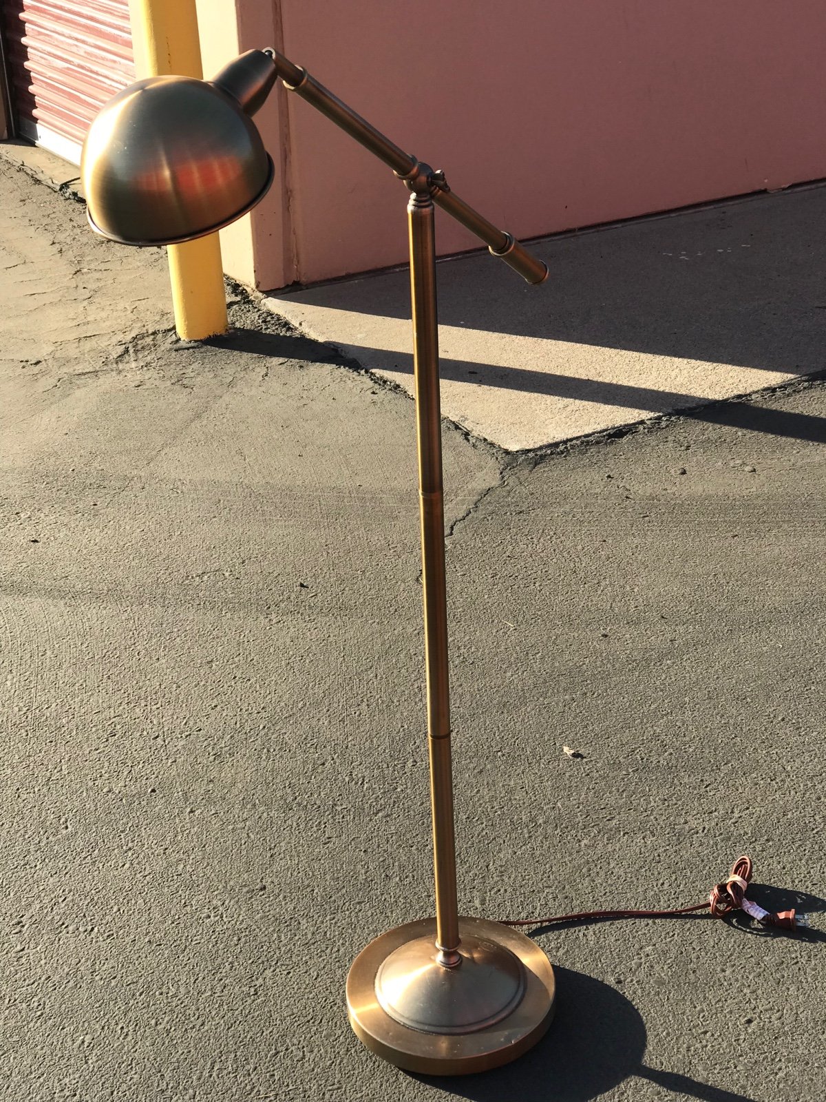 Mcm-floor lamp
