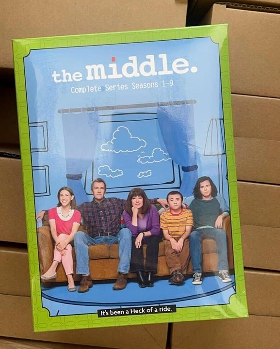 The Middle: Complete Series Seasons 1-9 DVD 27-Disc New & Sealed Free Shipping