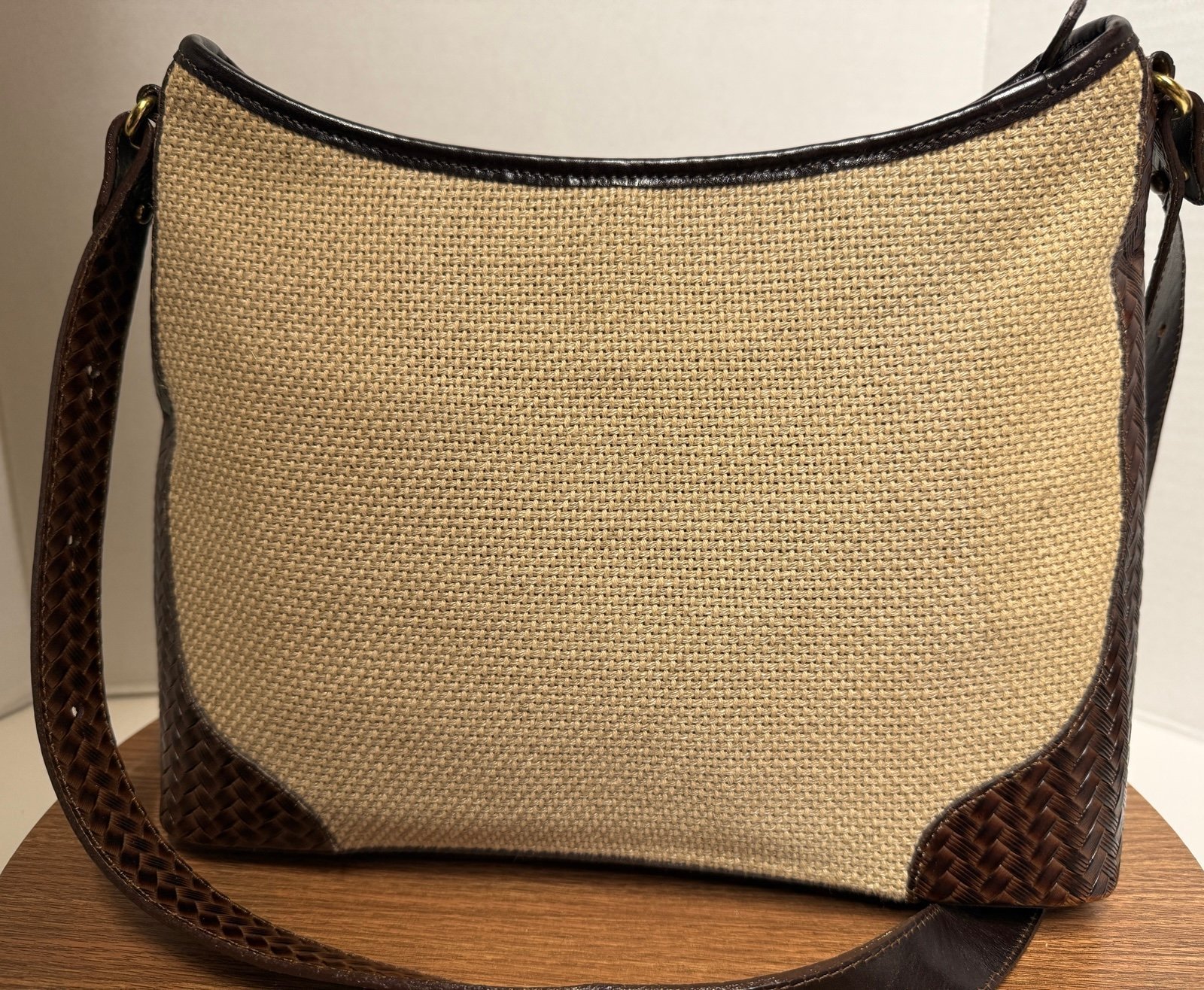 Brahmin Vintage Large Cream Woven Canvas Brown Leather Shoulder Handbag Purse