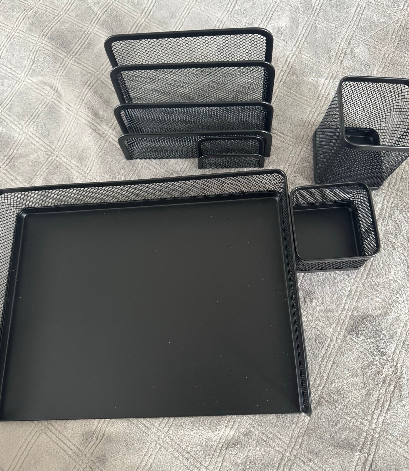 4 pieces black mesh office desk organizer