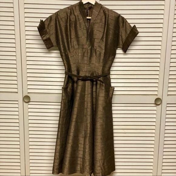 Stunning 1940's brown taffeta tailored dress