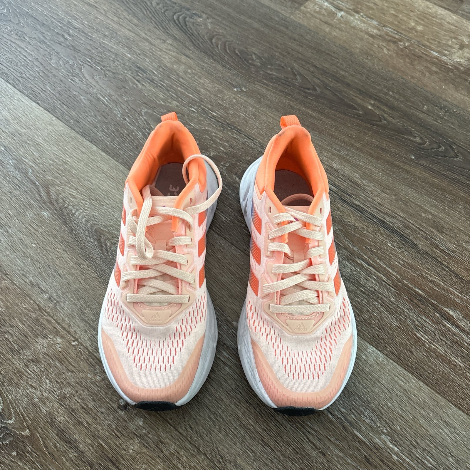 Size 9 Adidas Sneakers