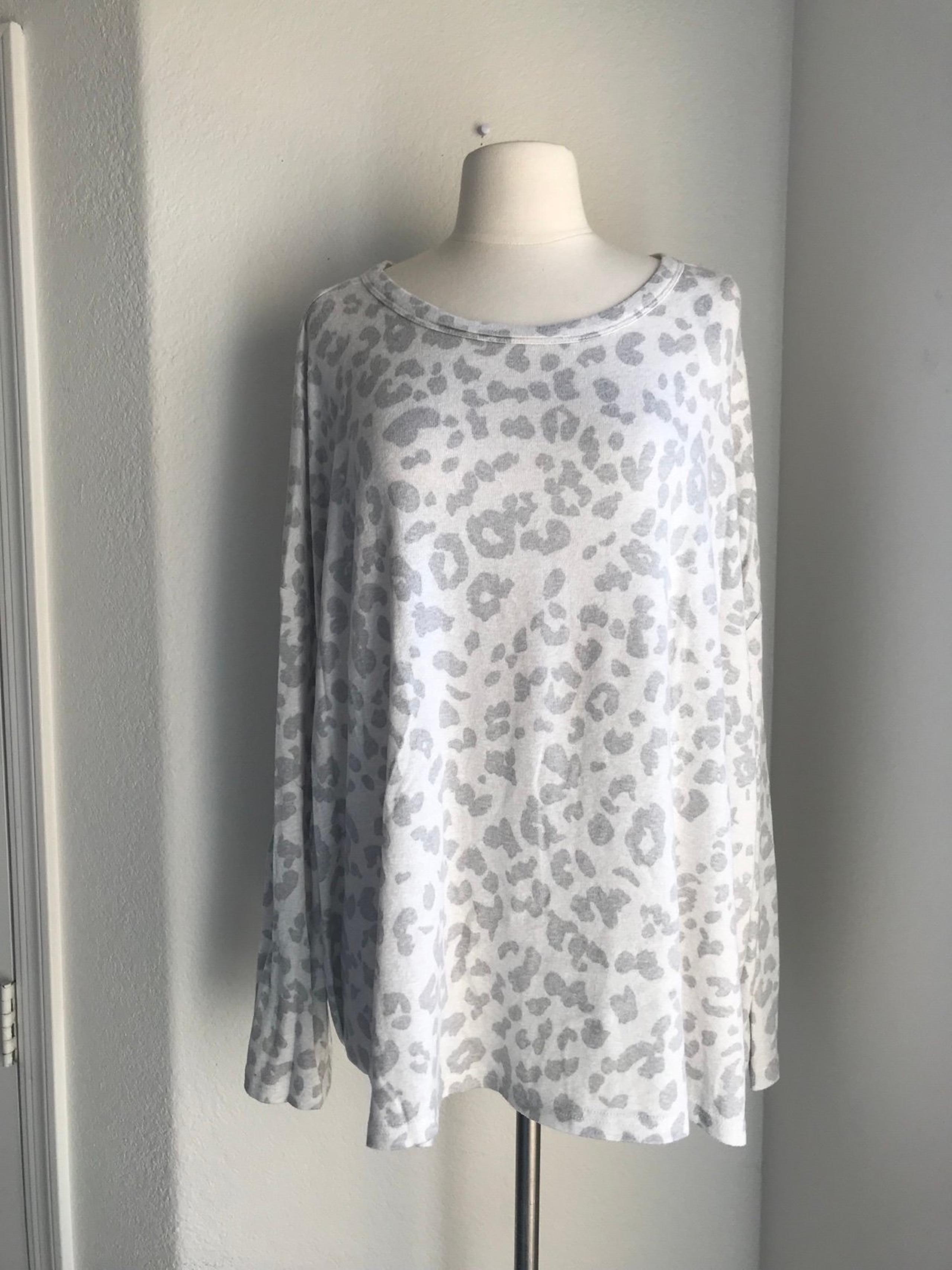 Old Navy Leopard Super Soft Long Sleeve Knit Top Sweater Curvy Plus size 3X