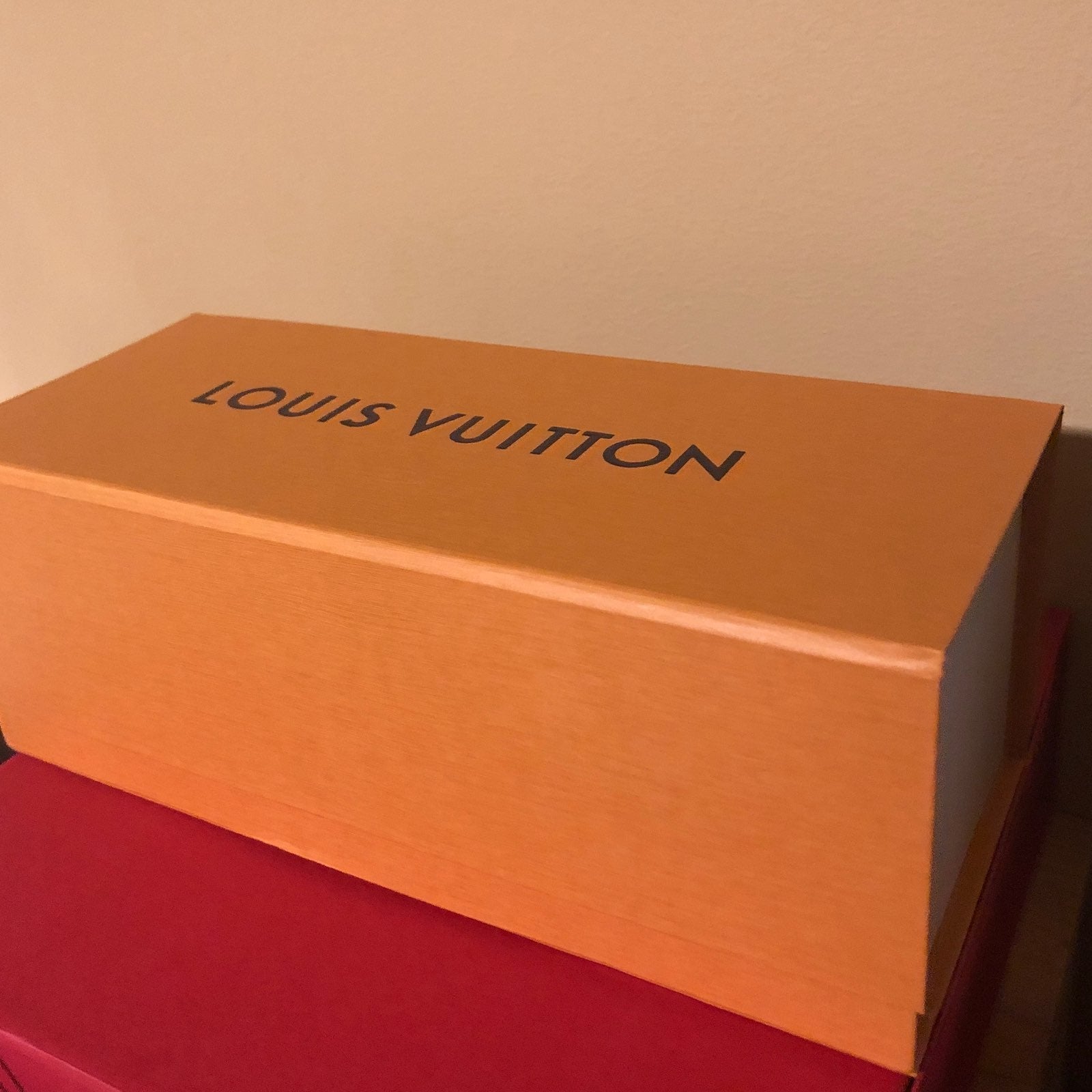 BRAND NEW Louis Vuitton BOX 100% Authentic Magnetic Closure