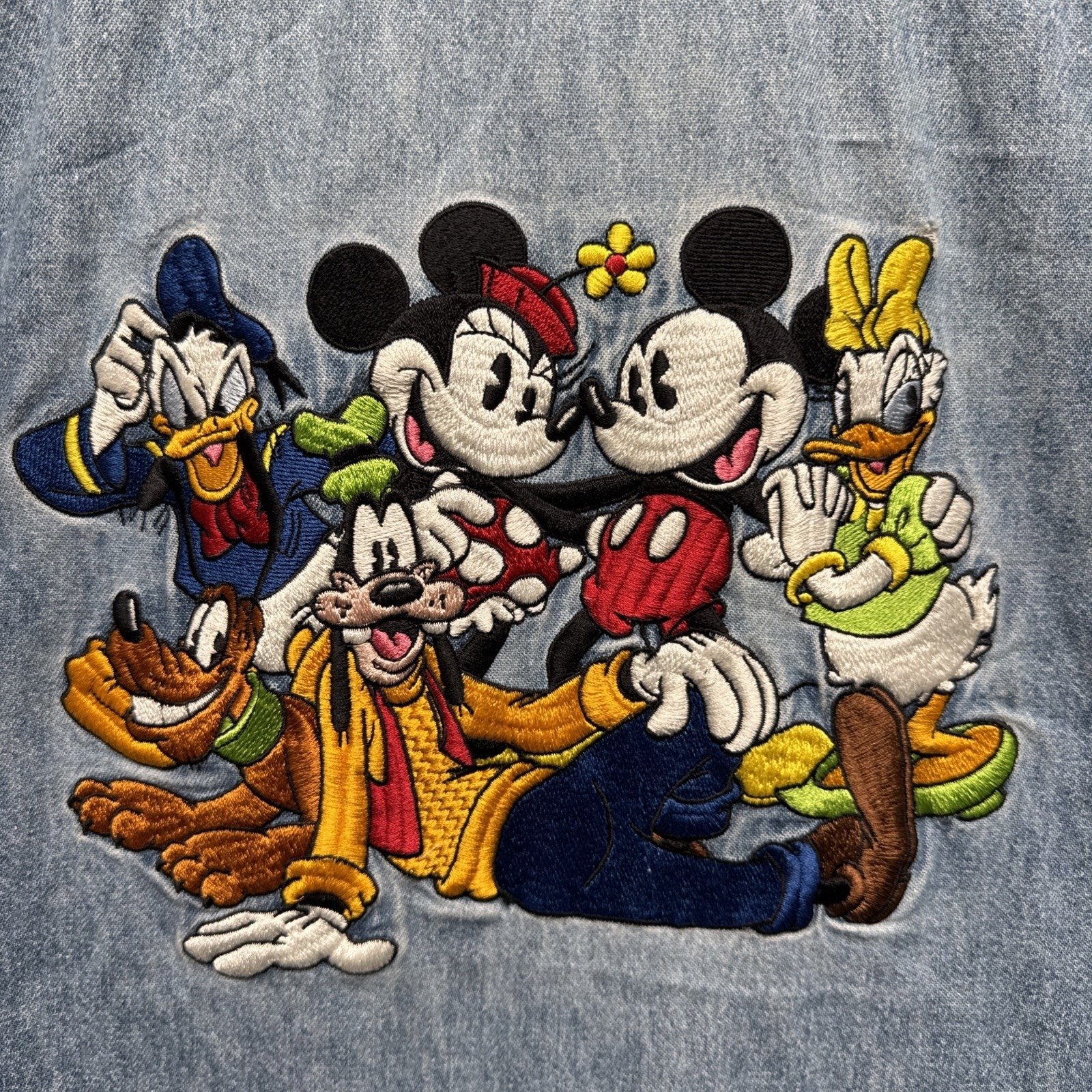 Vtg 90s Disney Store Denim Shirt Mens M Embroidered Mickey Mouse Goofy Pluto