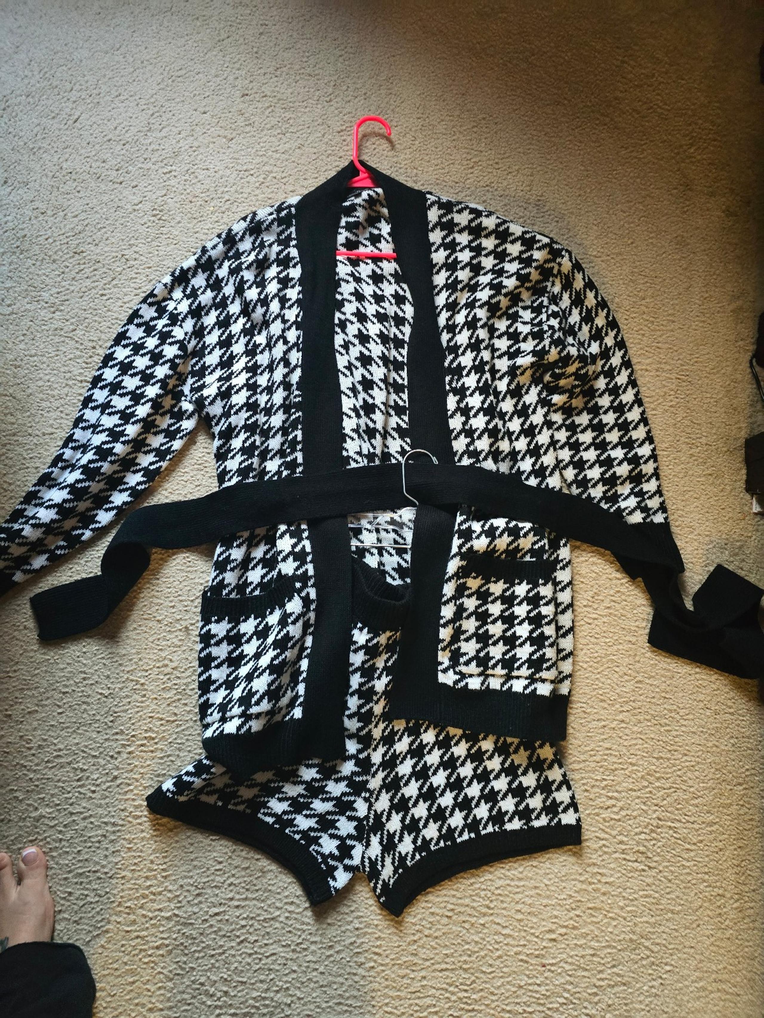 Fashion Nova Sweaters | Two Piece Knit Cardigan And Shorts size Large