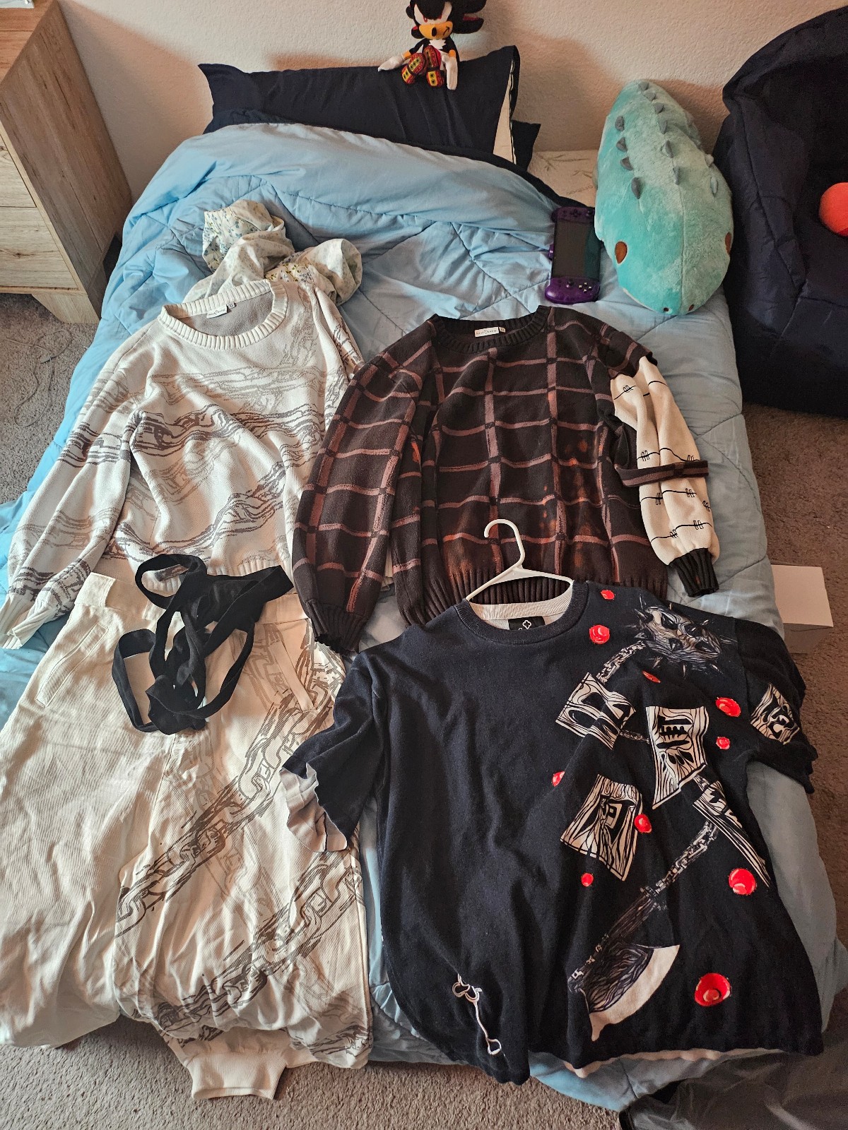 UNISEX Stitchspring JJK & Demon Slayer Clothing (BUNDLE)