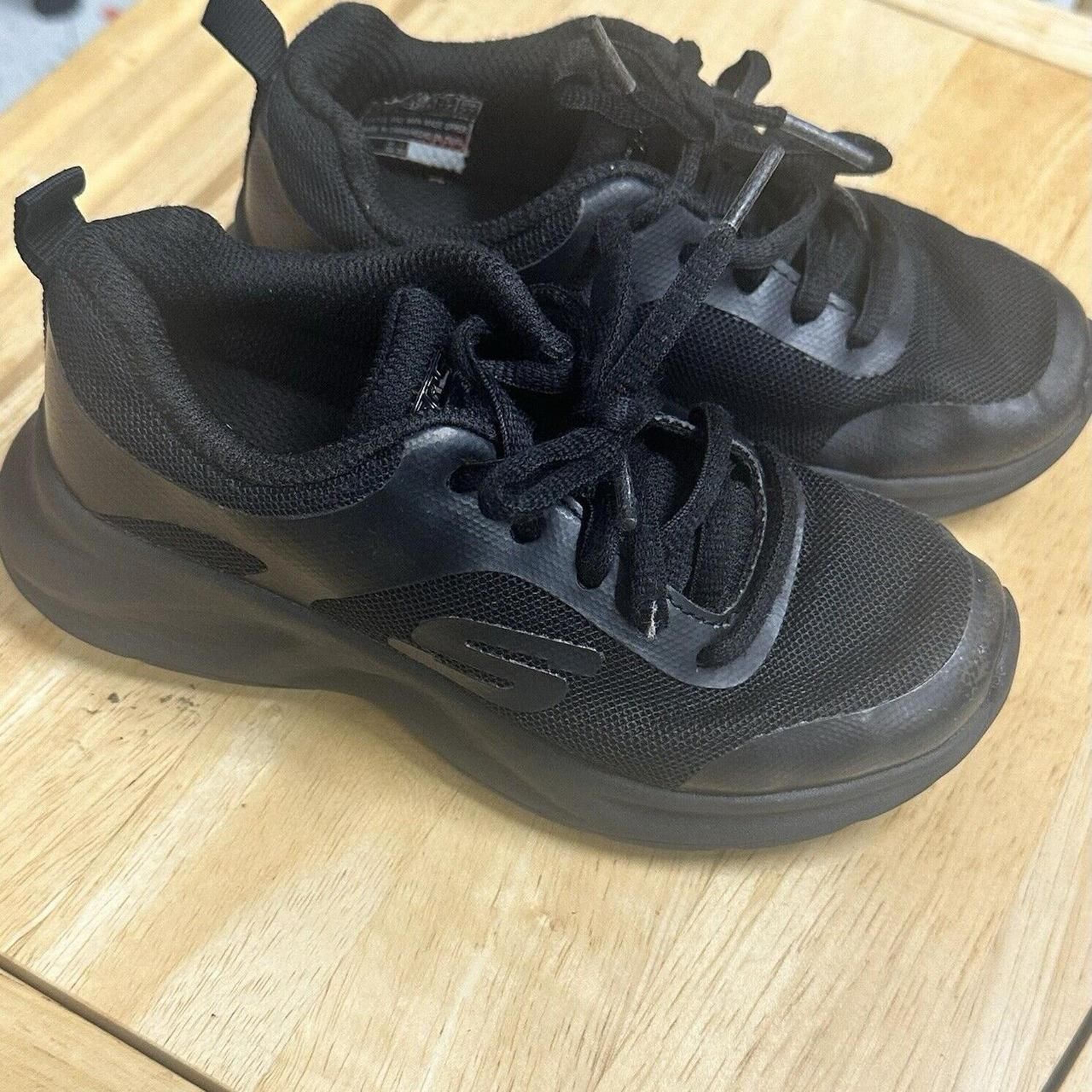 Skechers Toddler Unisex Size 11 Dynamitic Swift Speed black sneakers