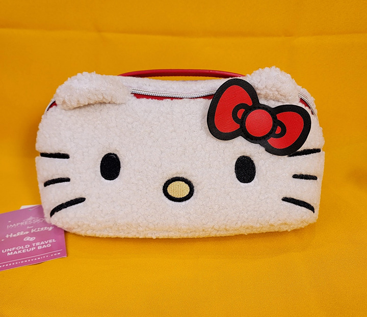 Hello Kitty Sanrio Impressions Plush Travel Makeup Cosmetic Bag Case NEW