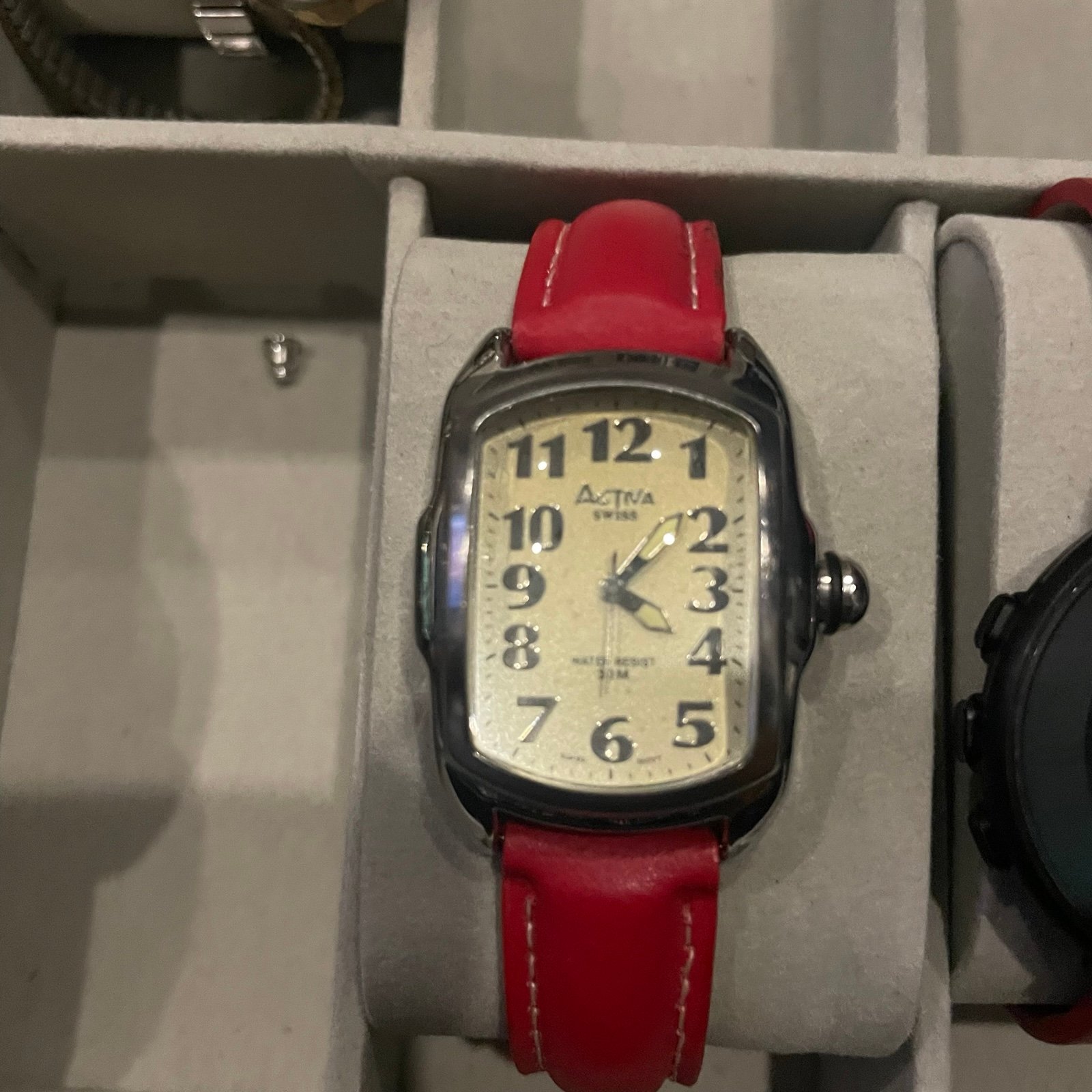Women's watch
