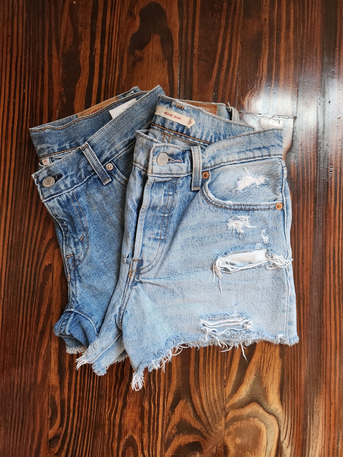 Levi's wedgie cut-off shorts bundle sz26