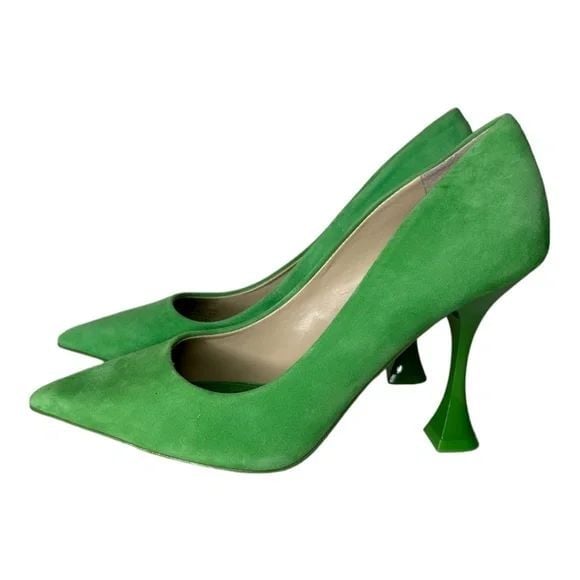 Vince Camuto Kamerna Pointed Toe Pump Basil True Suede Size 7