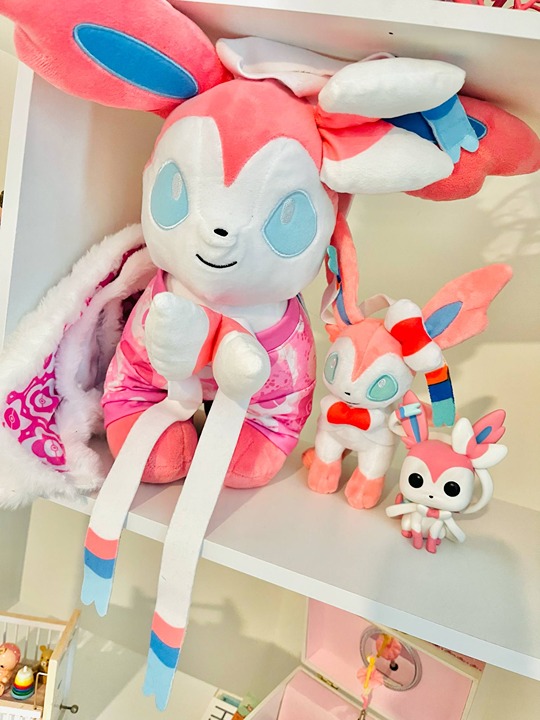 Sylveon Plush Lot