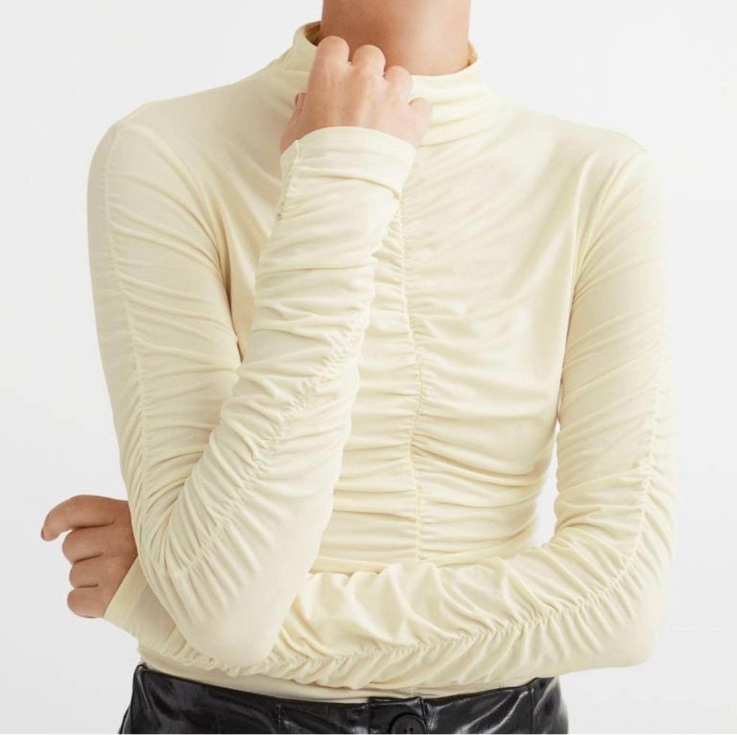 H&M gathered ruched cream mock neck women’s long sleeve sz M