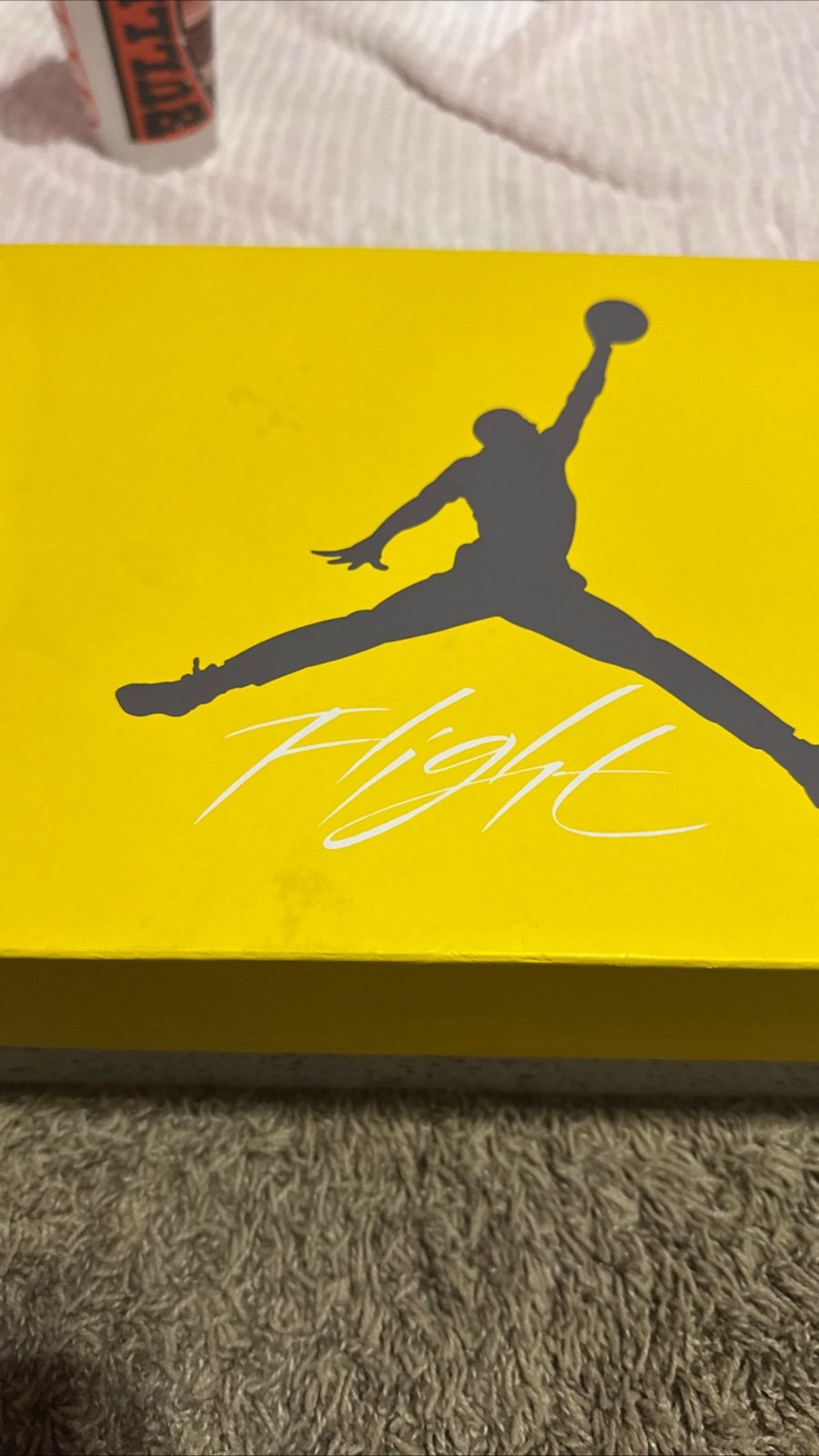 Jordan 4, “Yellow Thunder” , size 6.5 in mens
